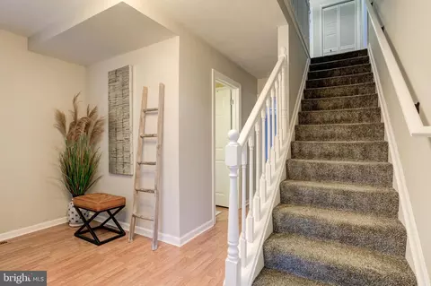Entry Way - 10243 Battlefield Dr, Manassas, VA 20110 photo 2 of 7