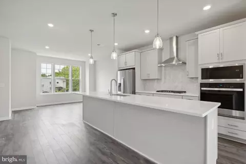 9397 Barnes Loop, Manassas, VA 20110 photo 5
