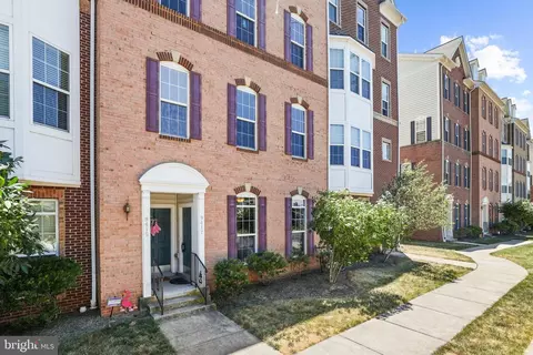 9417 Stonewall Rd, Manassas, VA 20110