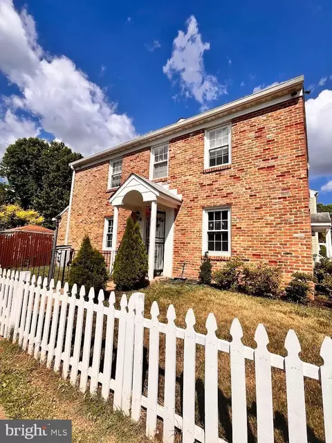 9826 Town Ln, Manassas, VA 20110