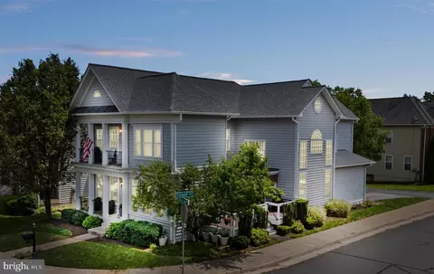 9320 Sumner Lake Blvd, Manassas, VA 20110