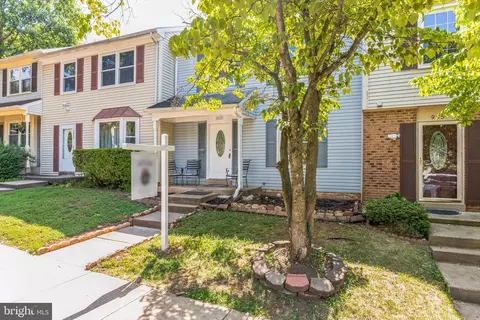 9053 Old Hickory Ct, Manassas, VA 20110
