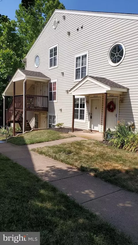 9434 Scarlet Oak Dr, Manassas, VA 20110