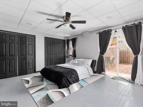 Bedroom - 8446 Willow Glen Ct, Manassas, VA 20110 photo 5 of 5
