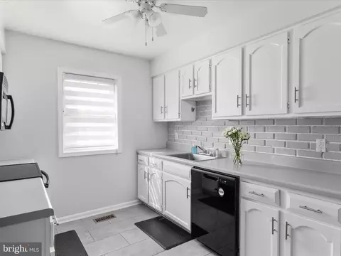 Other - 8446 Willow Glen Ct, Manassas, VA 20110 photo 3 of 6