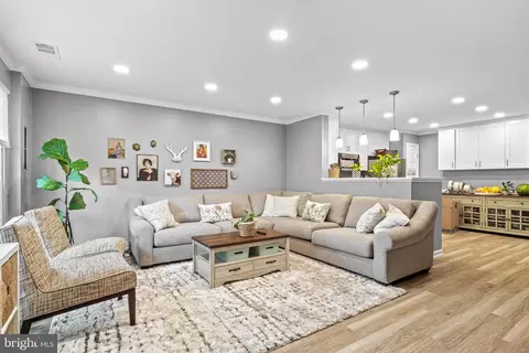 9329 Gooseberry Dr #E, Manassas, VA 20110