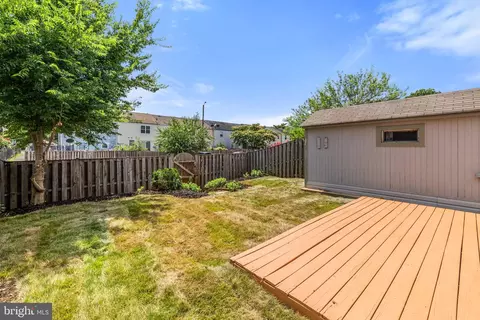8980 Mcdowell Comn Comn, Manassas, VA 20110 photo 51