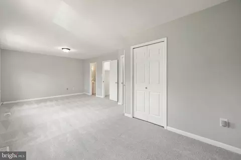 8980 Mcdowell Comn Comn, Manassas, VA 20110 photo 34