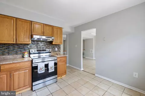 8980 Mcdowell Comn Comn, Manassas, VA 20110 photo 26