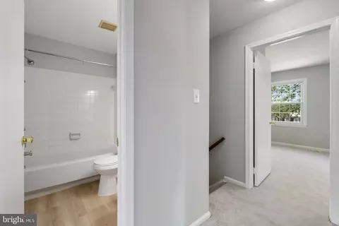 8980 Mcdowell Comn Comn, Manassas, VA 20110 photo 31