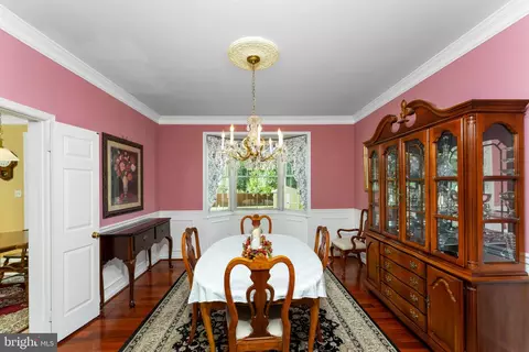 8607 Haag St, Manassas, VA 20110 photo 9