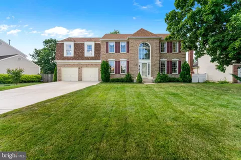 8607 Haag St, Manassas, VA 20110