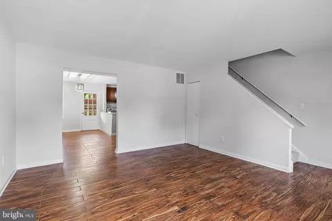 Entry Way - 9279 Taney Rd, Manassas, VA 20110 photo 1 of 2