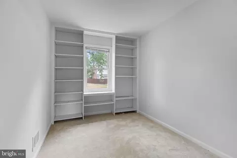 Bedroom - 9279 Taney Rd, Manassas, VA 20110 photo 5 of 6