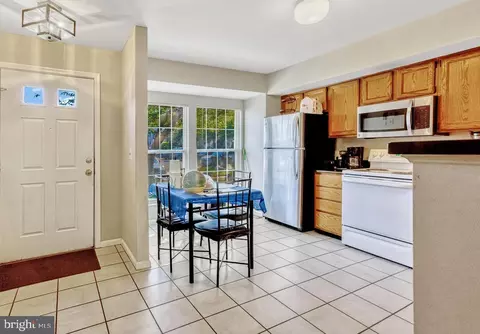 Entry Way - 9594 Buttonbush Ct, Manassas, VA 20110 photo 1 of 1