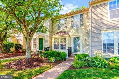 Exterior - 9594 Buttonbush Ct, Manassas, VA 20110 photo 2 of 2