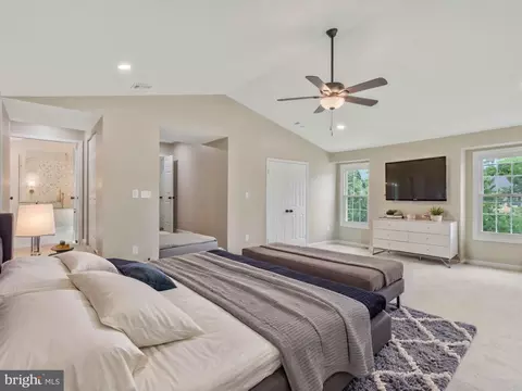 8603 Haag St, Manassas, VA 20110 photo 13