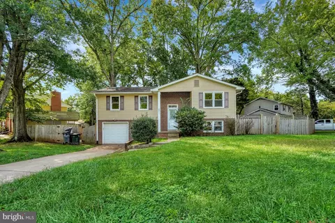 8817 Cather Ave, Manassas, VA 20110