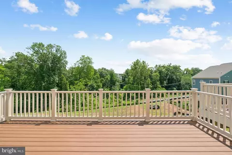 Exterior - 9425 Barnes Loop, Manassas, VA 20110 photo 2 of 2