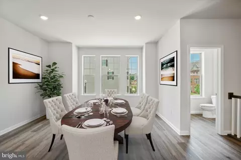 Dining - 9425 Barnes Loop, Manassas, VA 20110 photo 1 of 1