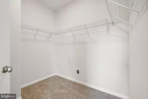 Entry Way - 9425 Barnes Loop, Manassas, VA 20110 photo 3 of 3