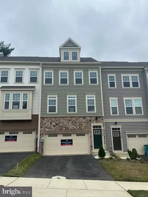 9425 Barnes Loop, Manassas, VA 20110