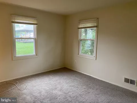9234 Taney Rd, Manassas, VA 20110 photo 37