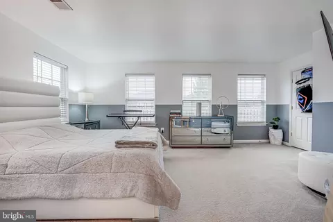 8385 Tillett Loop, Manassas, VA 20110 photo 32