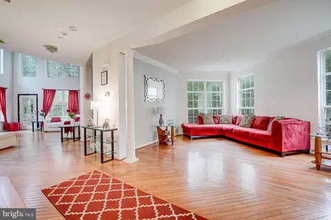 8385 Tillett Loop, Manassas, VA 20110 photo 14