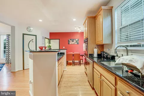 8385 Tillett Loop, Manassas, VA 20110 photo 10