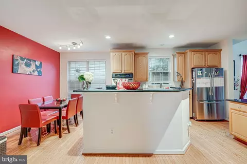 8385 Tillett Loop, Manassas, VA 20110 photo 11