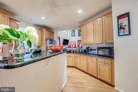 8385 Tillett Loop, Manassas, VA 20110 photo 8
