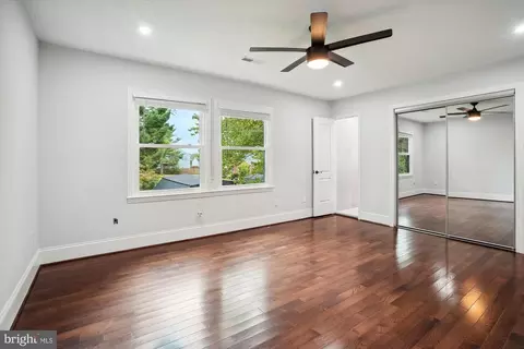 8605 Laws Dr, Manassas, VA 20110 photo 3