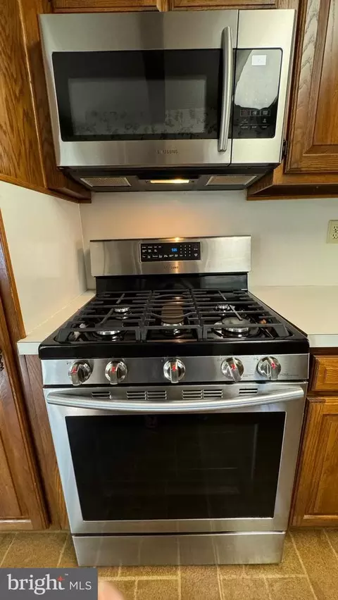 Kitchen - 8803 Jackson Ave, Manassas, VA 20110 photo 2 of 3