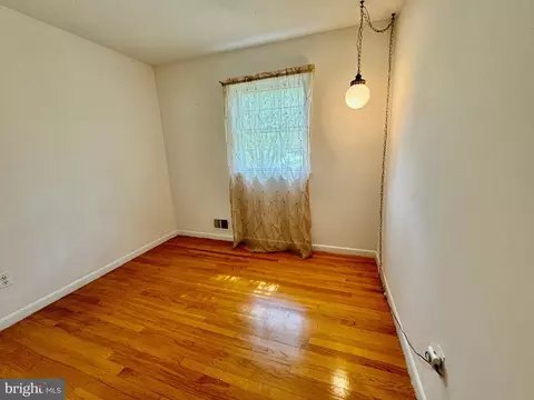 Bedroom - 8803 Jackson Ave, Manassas, VA 20110 photo 2 of 2