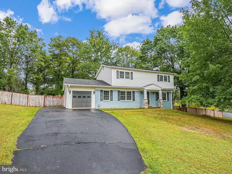 9023 Traveller St, Manassas, VA 20110