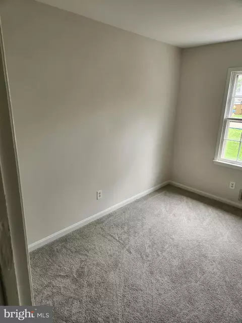 9851 Buckner Rd, Manassas, VA 20110 photo 23