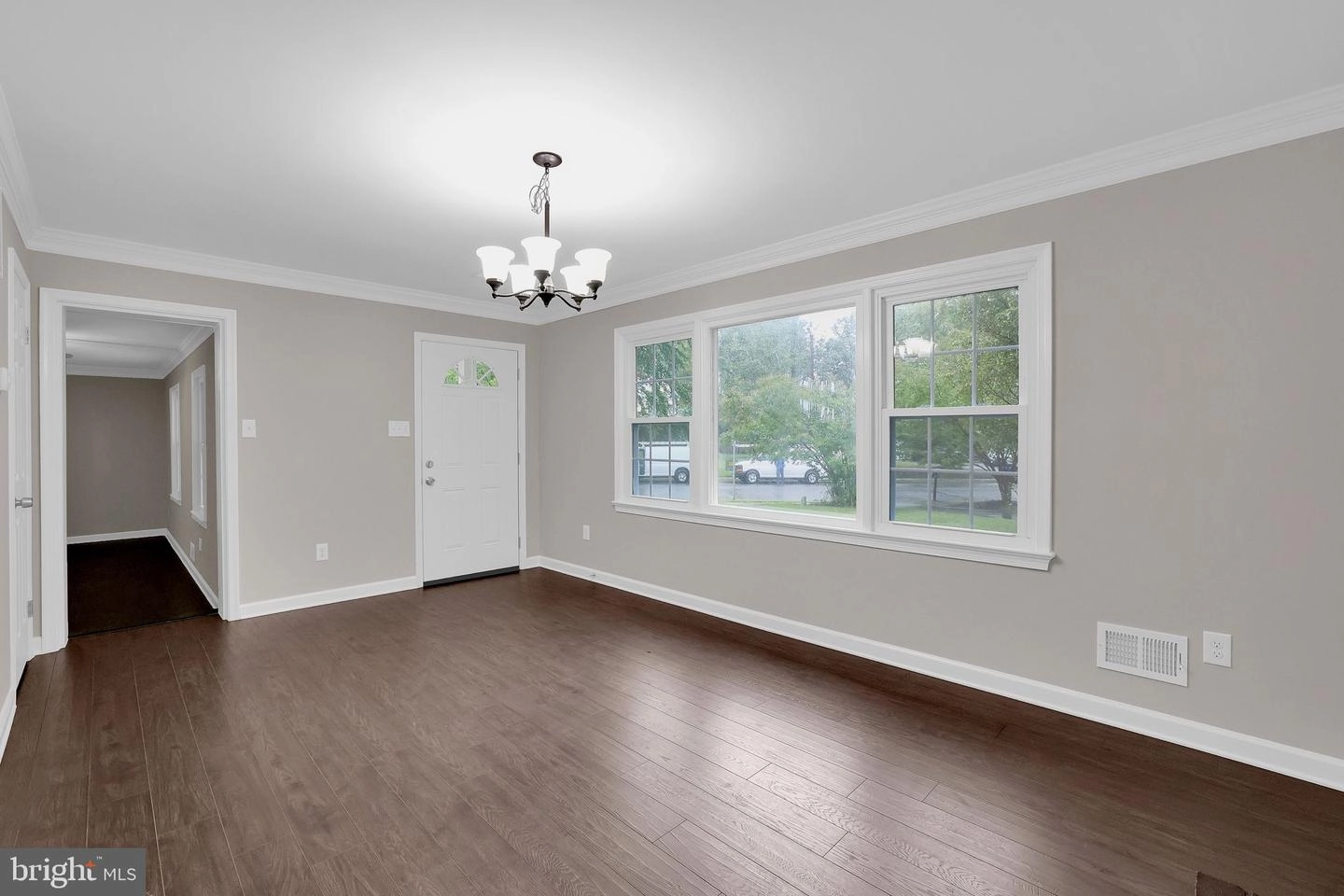 8533 Artillery Rd, Manassas, VA 20110 photo 3