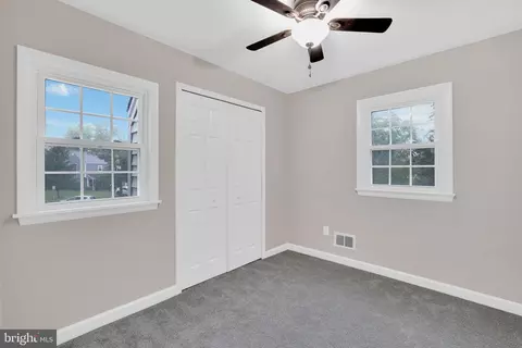 8533 Artillery Rd, Manassas, VA 20110 photo 17