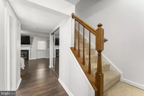 8733 Deblanc Pl, Manassas, VA 20110 photo 23