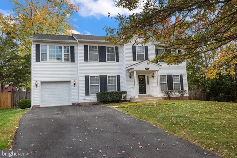 8896 Virginia Ave, Manassas, VA 20110