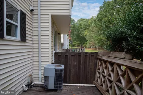 8463 Braxted Ln, Manassas, VA 20110 photo 36