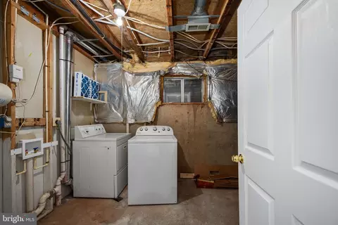 8463 Braxted Ln, Manassas, VA 20110 photo 30