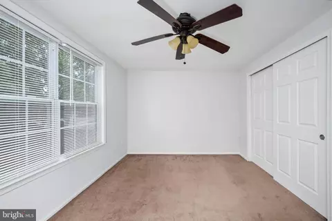 8463 Braxted Ln, Manassas, VA 20110 photo 16