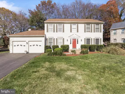 Exterior - 9354 River Crest Rd, Manassas, VA 20110 photo 3 of 6
