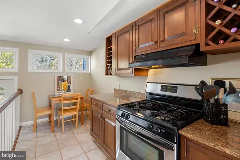 Kitchen - 9312 Stuart Ave, Manassas, VA 20110 photo 2 of 3