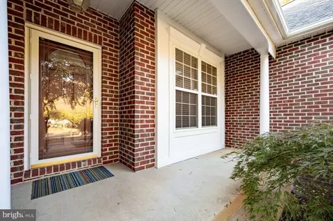 9002 Weir St, Manassas, VA 20110 photo 4