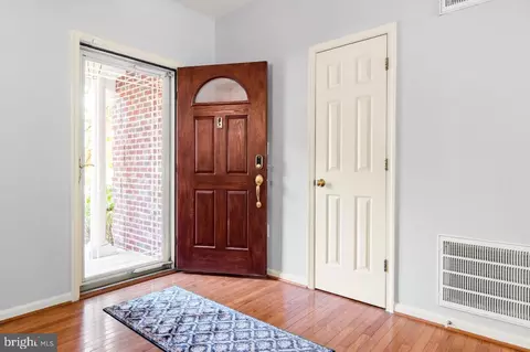 9002 Weir St, Manassas, VA 20110 photo 5