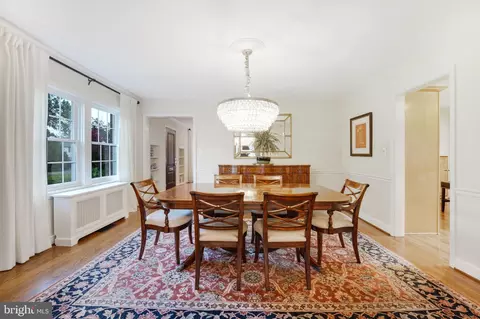 9107 Main St, Manassas, VA 20110 photo 8