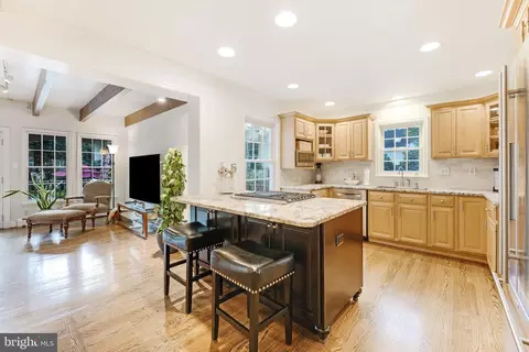 9107 Main St, Manassas, VA 20110 photo 12